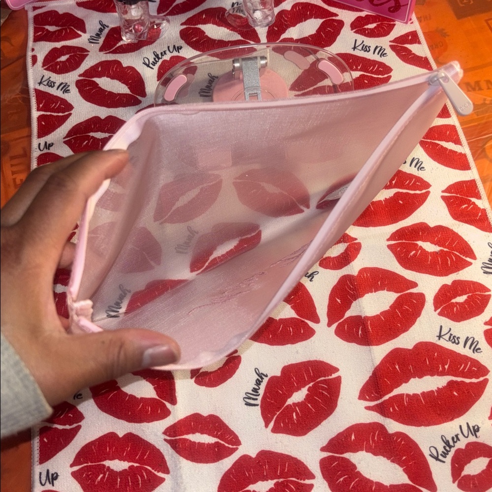 Dior Beauty Soft Pink Miss Dior Pouch - Picture 9 of 14
